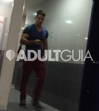 RUSBEL CHAVO BUEN CUERPO BUENA VERGA MACHIN SEXOSERVICIO A HOMBRE Y MUJER - Foto 2