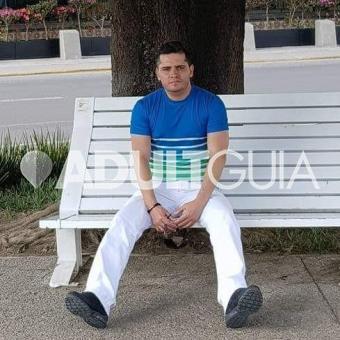 JOVEN MASCULINO MUY ATRACTIVO Y VERGÓN SERVICIOS SEXUALES PARA HOMBRES Y DAMAS - Foto 4