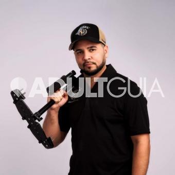 DANDY CHICO GUAPO VARONIL BUEN FÍSICO SERVICIO SEXUAL PARA MUJERES Y HOMBRES - Foto 0