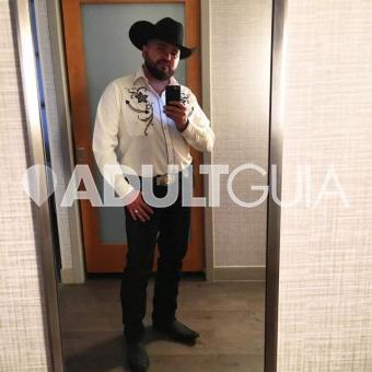 GUSTAVO HOMBRE JOVEN GUAPETON VERGON SEXOSERVICIO PARA MUJERES Y PARA CABALLEROS - Foto 0