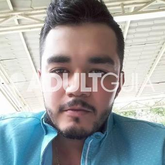 RAFAEL HOMBRE GUAPÍSIMO JOVEN BUENOTE DANDO SERVICIO SEXX SOLO PARA LAS MUJERES - Foto 1