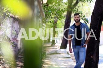 FRANK CHAVO MUY ATRACTIVO LIMPIO DEPORTISTA SEXOSERVIDOR SOLO PARA MUJERES - Foto 0