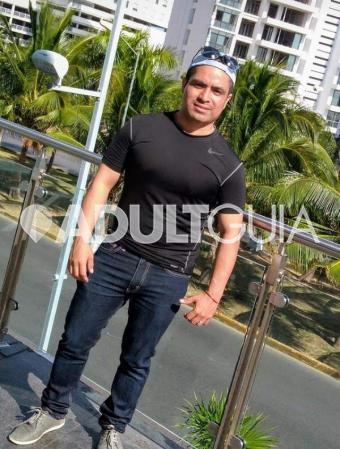 ULISES HOMBRE JOVEN FUERTE GUAPETON DANDO SERVICIO SEXX SOLO PARA DAMAS - Foto 0