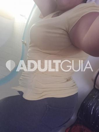 RIQUÍSIMA DAMA CALENTURIENTA SÚPER NALGONA PIERNUDA Y COMPLACIENTE - Foto 2