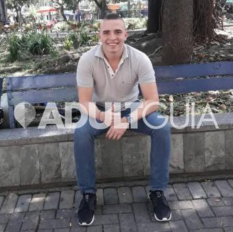 NECKER CHAVO GUAPILLO JOVIAL CALIENTE Y MASCULINO. DOY BUEN SERVICIO INTIMO - Foto 3