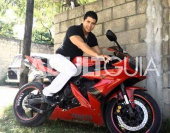 ATRACTIVO Y JOVEN MASAJISTA Y SEXOSERVIDOR PARA HOMBRE Y MUJER - Foto 1