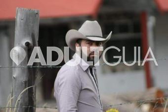 HOMBRE JOVEN MUY GUAPO RANCHERO BUENA VERGA SERVICIO SEXX SOLO PARA LAS MUJERES - Foto 1