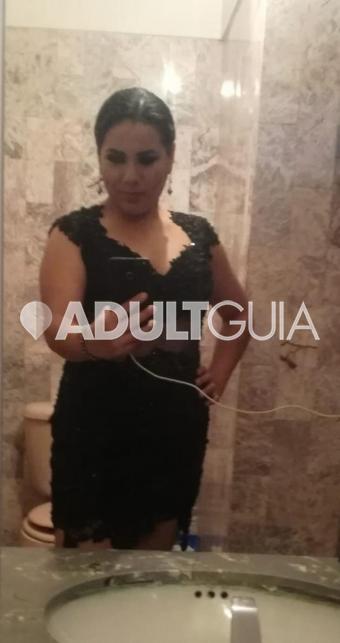 Hermosa morena que te hará más que compañía - Foto 1