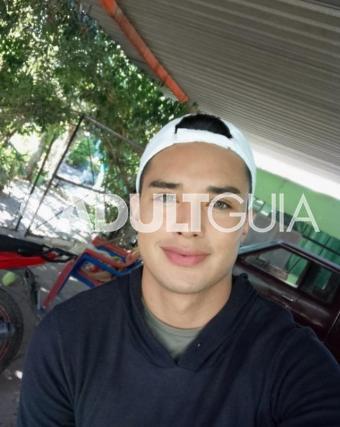 De Regreso a la App Sexi Twink Universitario Más Caliente Que Nunca. - Foto 4