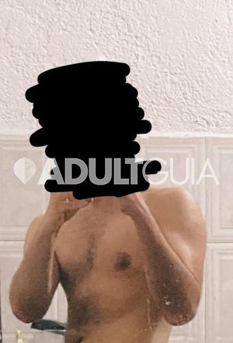 Joven nuevo en el ambiente!, sal de la rutina y mandame mensaje!  - Foto 0