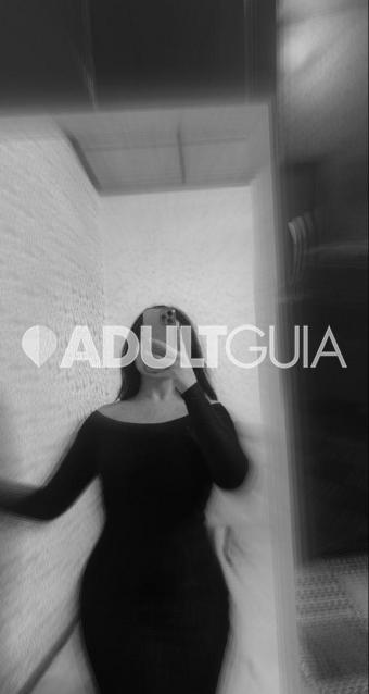  chica disponible para hacer travesuras me encantan hombres m - Foto 1