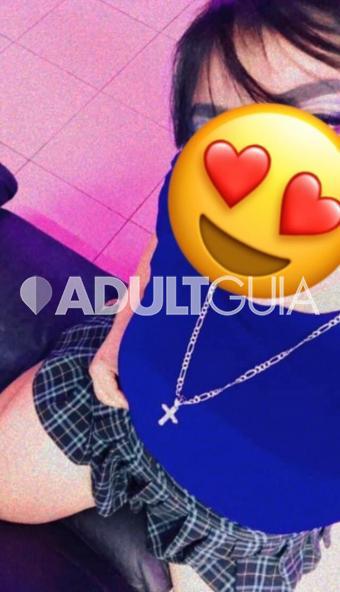 hola papi soy leslie y estoy disponible para atenderte chica de 21 años. - Foto 0