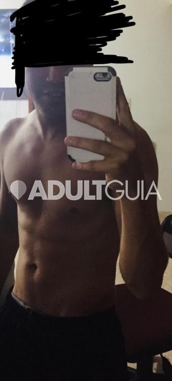 Masaje con Final Feliz Joven Guapo Últimos Dias - Foto 2