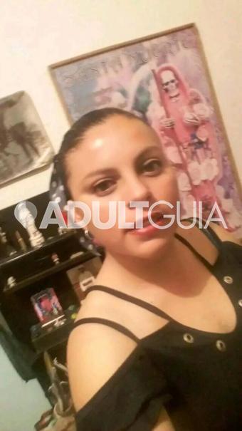 Chica caliente me encanta el sexo con hombres mayores que yo - Foto 8