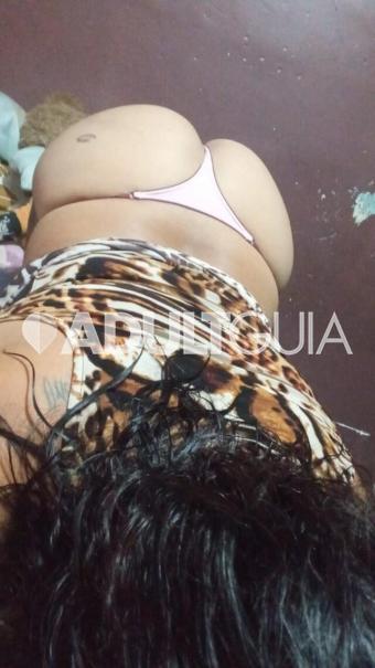 Tetitas y pompis firmes soy nueva en el ambiente  - Foto 0