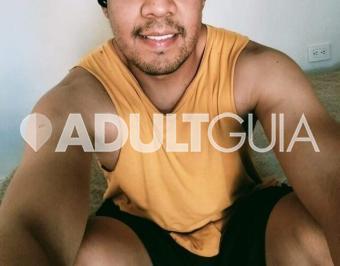 SOLO PARA MUJERES MAYOR DE EDAD! JÓVEN DISPUESTO A CUMPLIR TUS FANTASIAS  - Foto 0