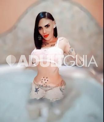 Chica independiente, tatuada y sexy para ti - Foto 1