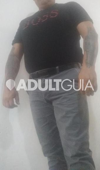 Hola buenas mi nombre es Fernando hombre maduro de 48 años - Foto 2