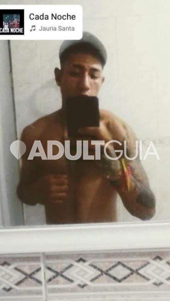 Me llamo Óscar tengo 24 años delegado 1.84 cm moreno   - Foto 1