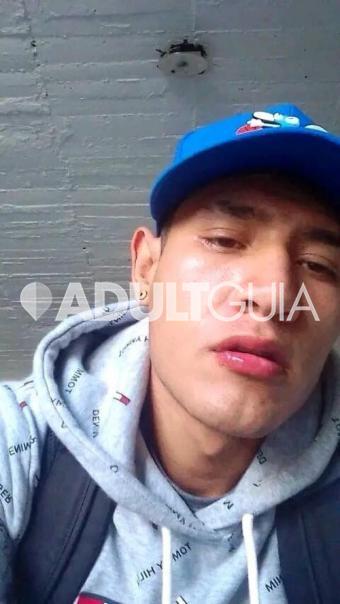 Me llamo Óscar tengo 24 años delegado 1.84 cm moreno   - Foto 3