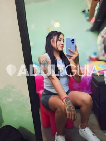 Prueba mi rica puchita cerradita y muy mojadita siente como te aprieto tu pene - Foto 4