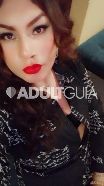 Chica trans pasiva y femenina natural complaciente trato de novios  - Foto 5