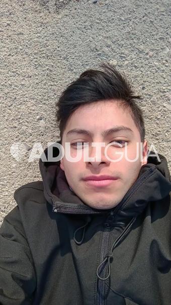 Gigoló sumiso, con una buena verga abierto a hacer lo que tú quieras  - Foto 1