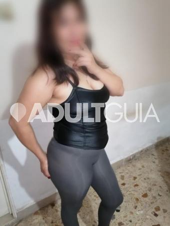 Buscas una casada bien conservada? Me gustaría estar encima de ti Papi! Anímate? - Foto 1